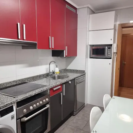 Calidad En Zona Tranquila Apartment