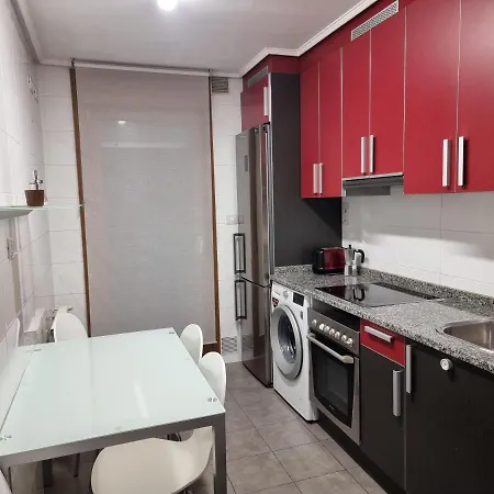 Calidad En Zona Tranquila Apartment